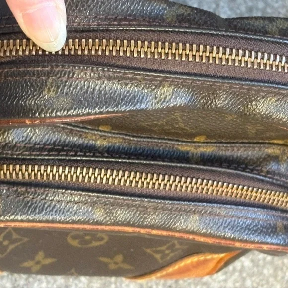 Auth Louis Vuitton Amazon monogram bag No Strap - Picture 11 of 11